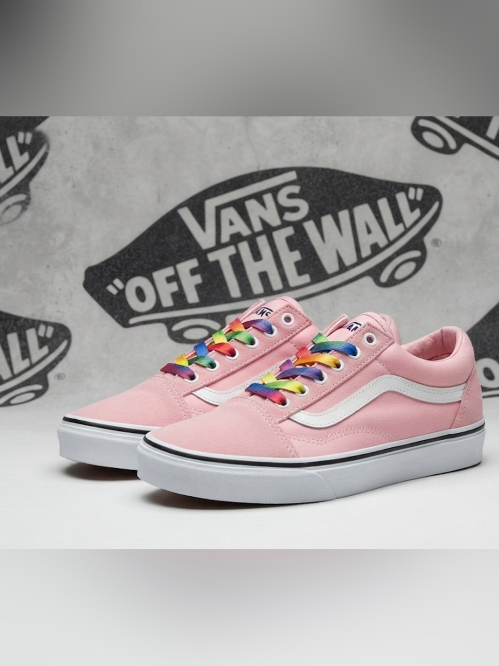 Authentic Vans signature designer pink sneakers with rainbow laces sz 5 big girl